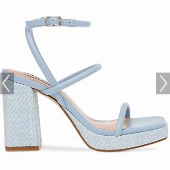 Women’s Pennie Strappy Platform Dress Sandals - Picture 4 of 5